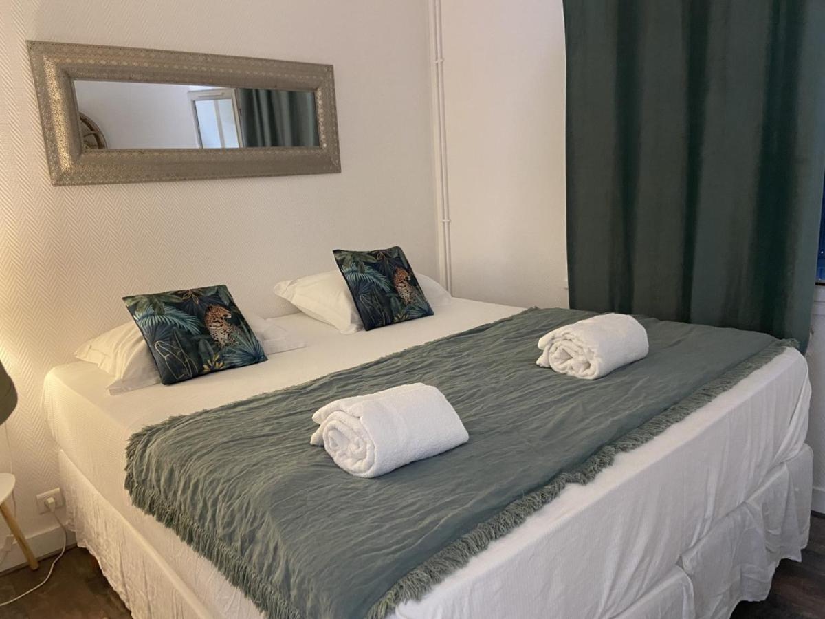 Sainte-Fortunade Manoir De Chantemerle מראה חיצוני תמונה